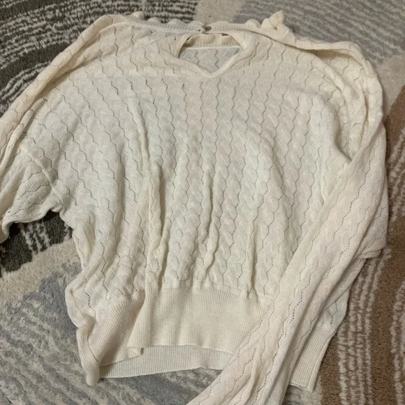 Joie coquette long sleeve shirt 🤍 - Picture 3 of 3